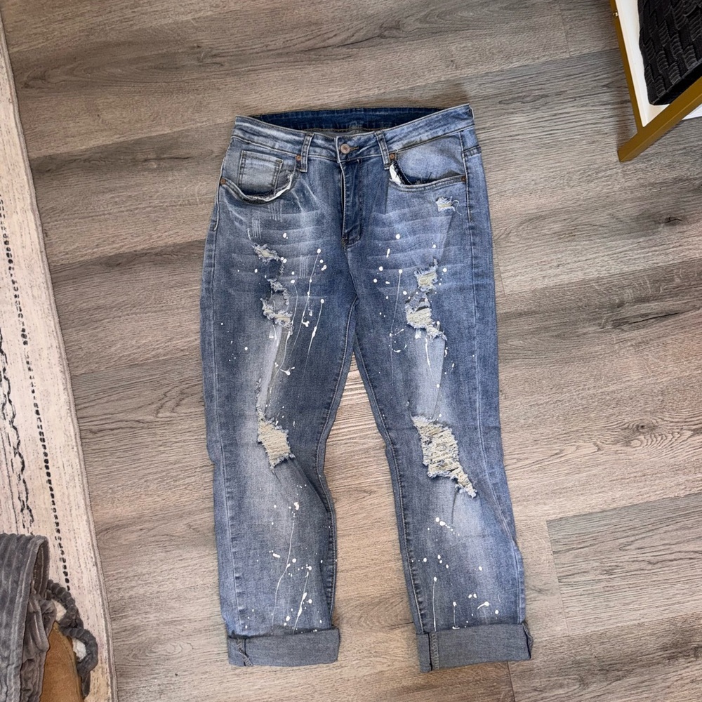 Blue Ankle Cropped Jeans with Distressing and Contrast Stitching